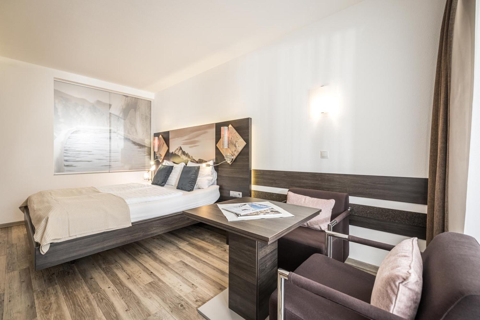 Zum Senner Suites Zillertal (Adults Only) Schlitters Exterior photo