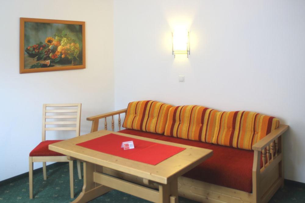 Zum Senner Suites Zillertal (Adults Only) Schlitters Exterior photo